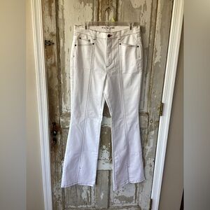 Peace Love World White Flare Jeans with Contrast Stitching - size 8 - like new!